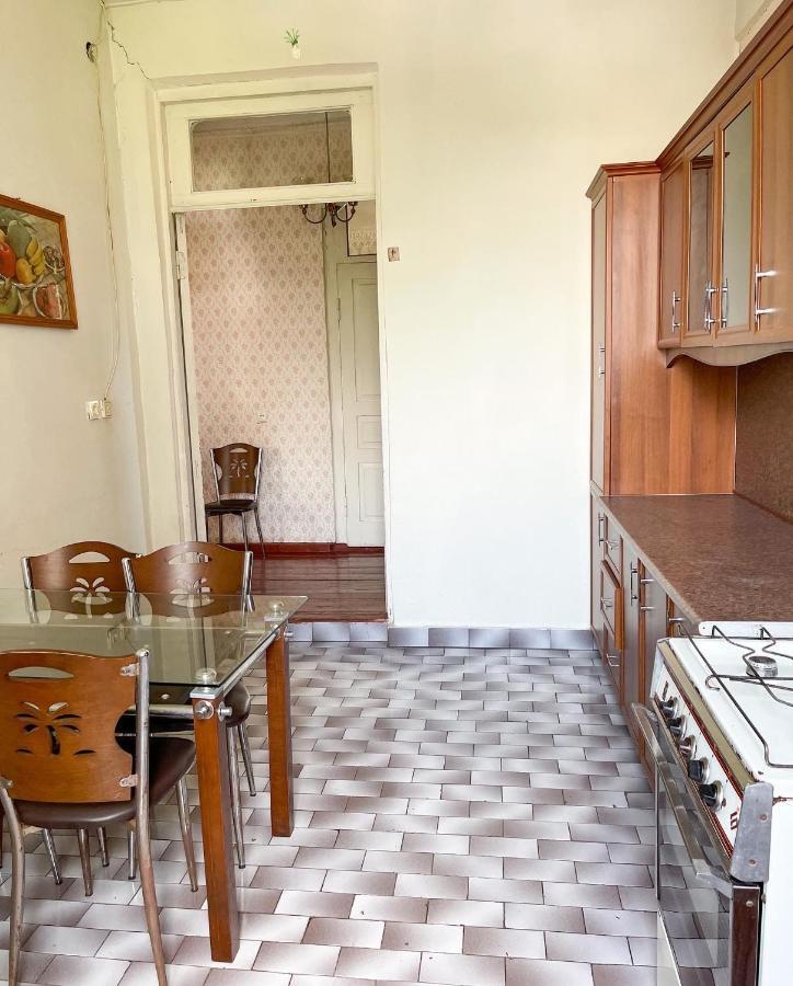Guesthouse On Agmashenebeli 328 Kobuleti Luaran gambar