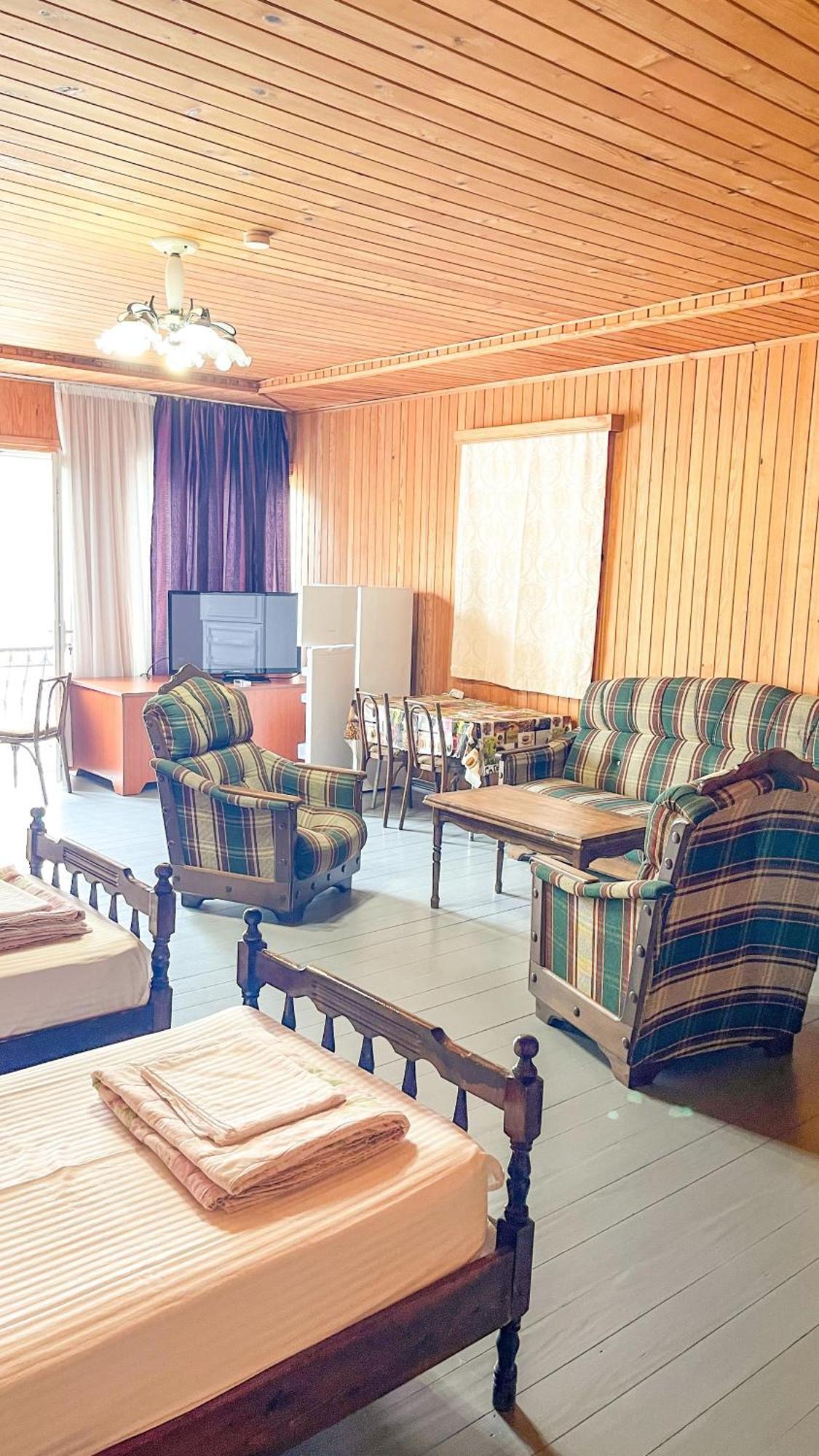 Guesthouse On Agmashenebeli 328 Kobuleti Luaran gambar